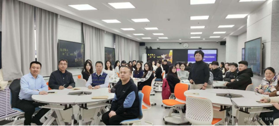 雙虎副校長深入課堂觀摩，助推教育教學質量提升
