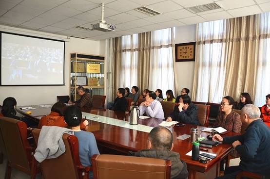 http://www.ruanbai.cn/__local/0/27/8A/B720BD7B701D7F4E79212C172F1_AEFB13EB_2B245.jpg